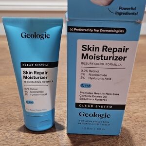Skin Repair Moisturizer w/Retinol, Niacinamide, Hyaluronic Acid